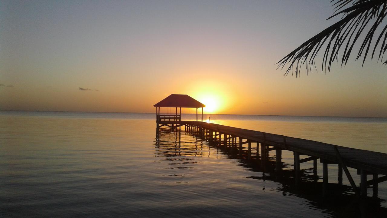Cocotal Inn And Cabanas سان بيدرو المظهر الخارجي الصورة
